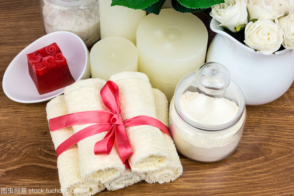 個(gè)人衛(wèi)生新境界 從沐浴配件到化妝品及衛(wèi)生用品的全方位呵護(hù)